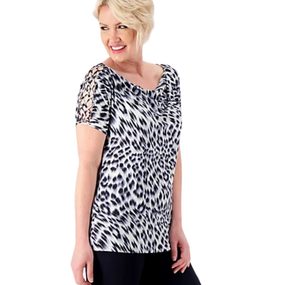 QVC Attitudes by Renee Global Illusions Printed Tunic Snow Leopard Small NIP